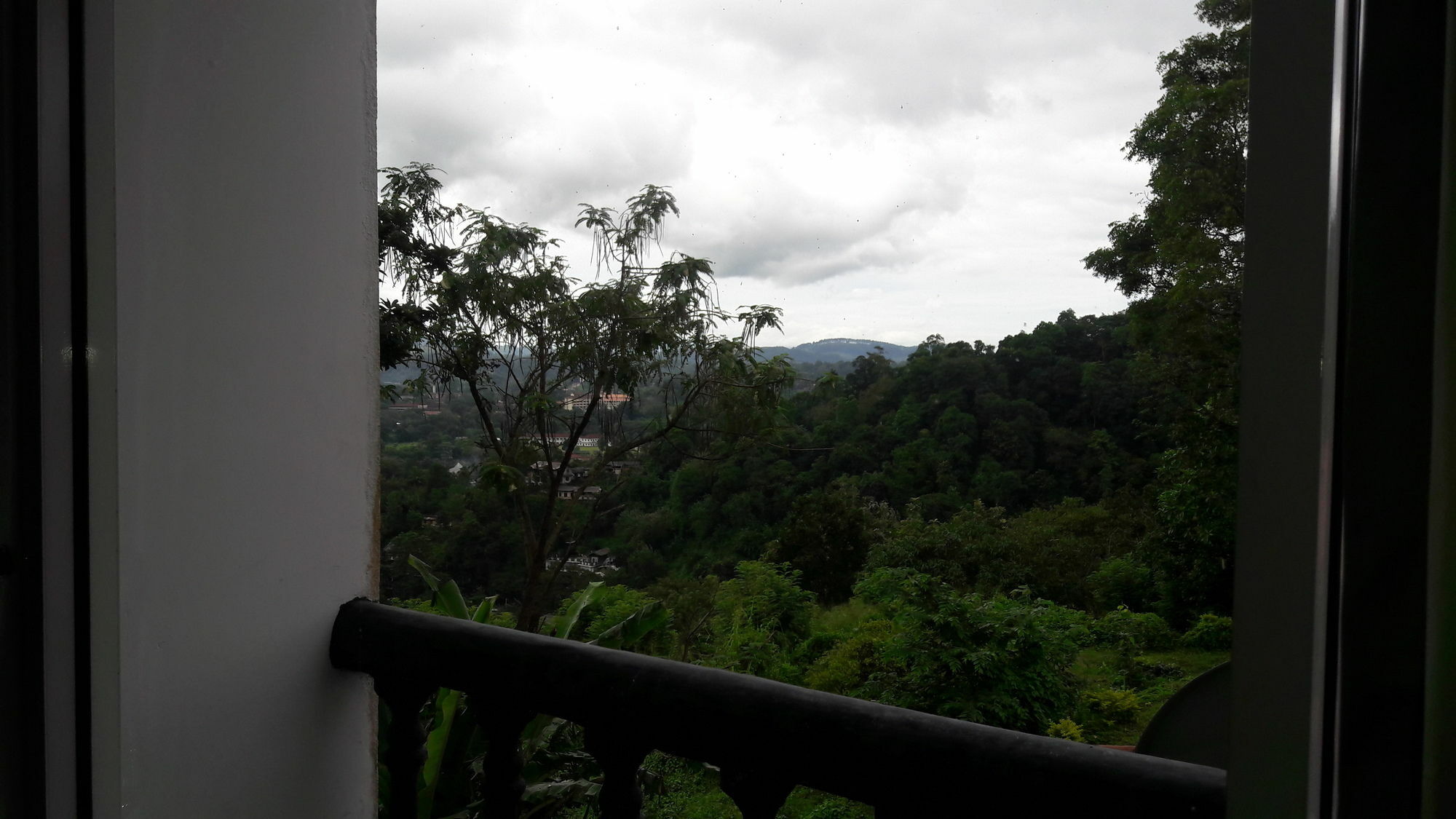 Oyo 441 Kandy Hill Bungalow Exterior foto